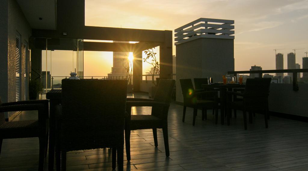 Rococo Residence Colombo Exterior foto